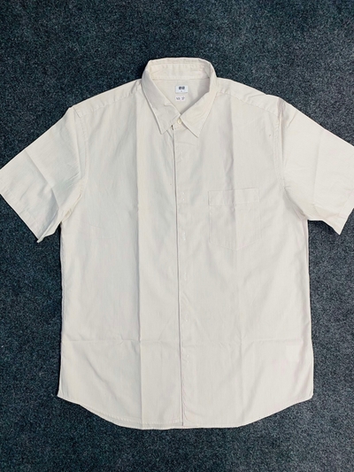 UNIQLO (L/XL) - Half Sleeve_img_2